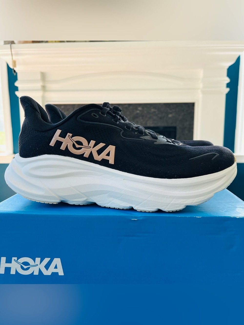 Sz 10 HOKA Clifton 10 Women's Running Shoes Black/Rose Gold 1162031/BRGL